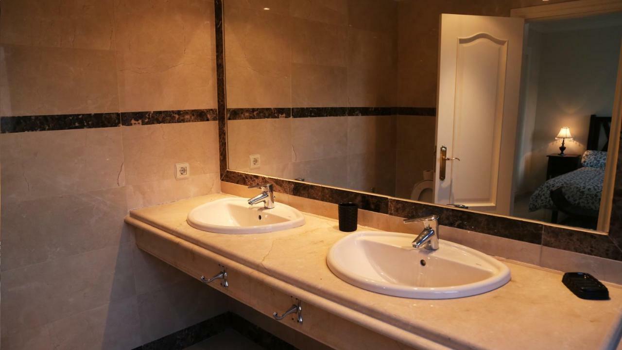 Ferienwohnung Penthouse Full Sea View Manilva Exterior foto